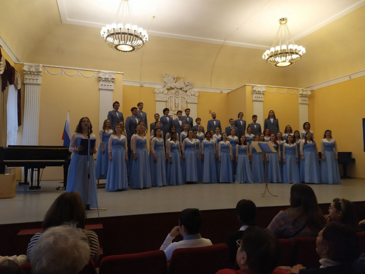 начало концерта.jpg начало концерта.jpg